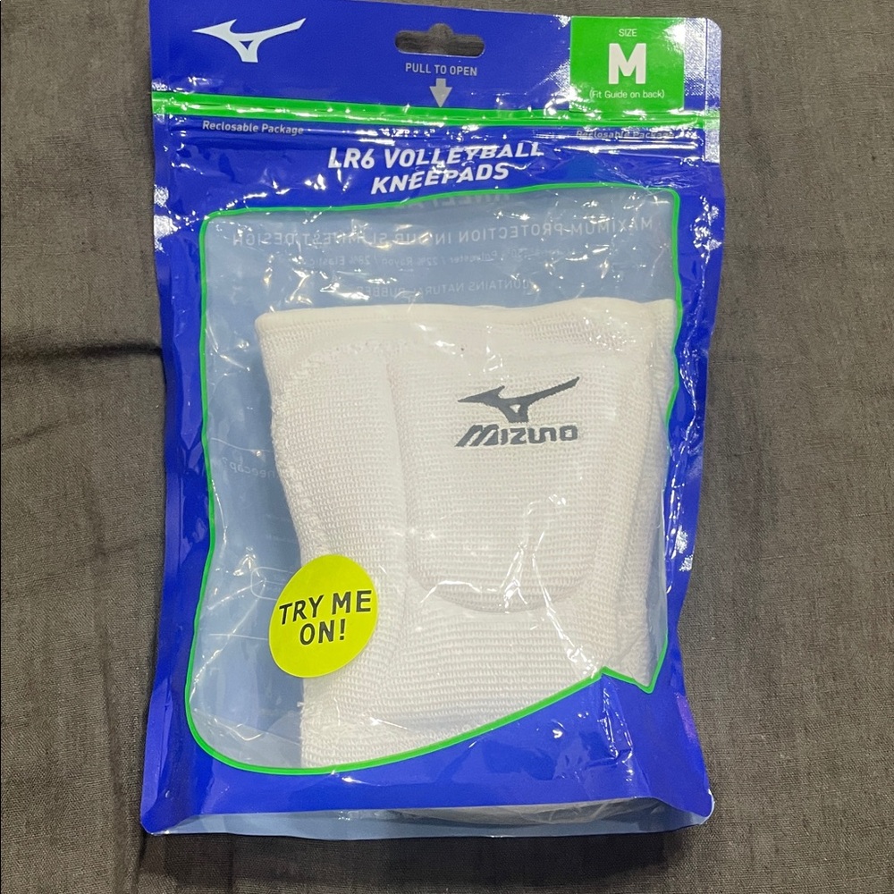 Mizuno White Volleyball Kneepads